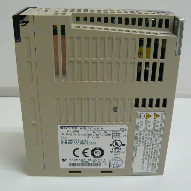 SGDS-02A12A YASKAWA Servo Driver