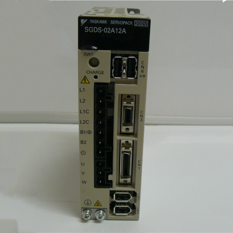 SGDS-02A12A YASKAWA Servo Driver